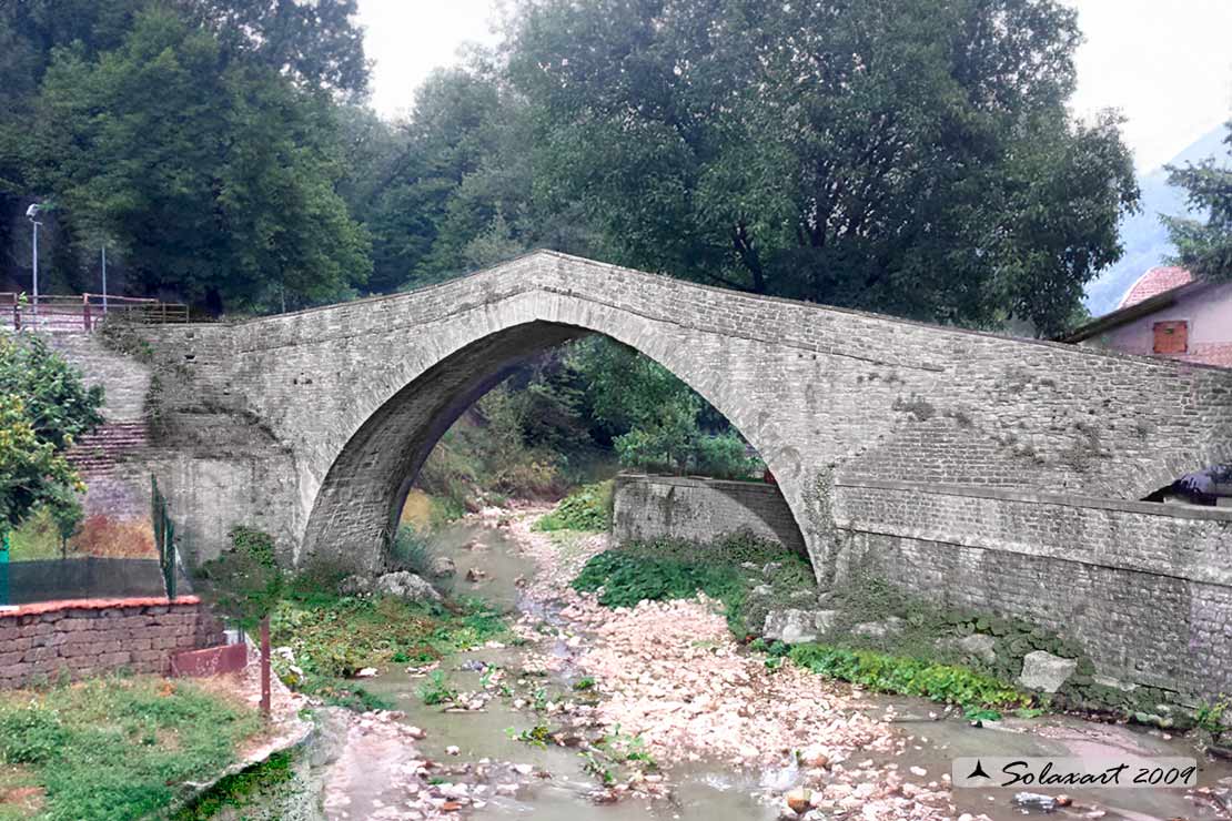 Borgo di Apecchio - Il ponte medioevale